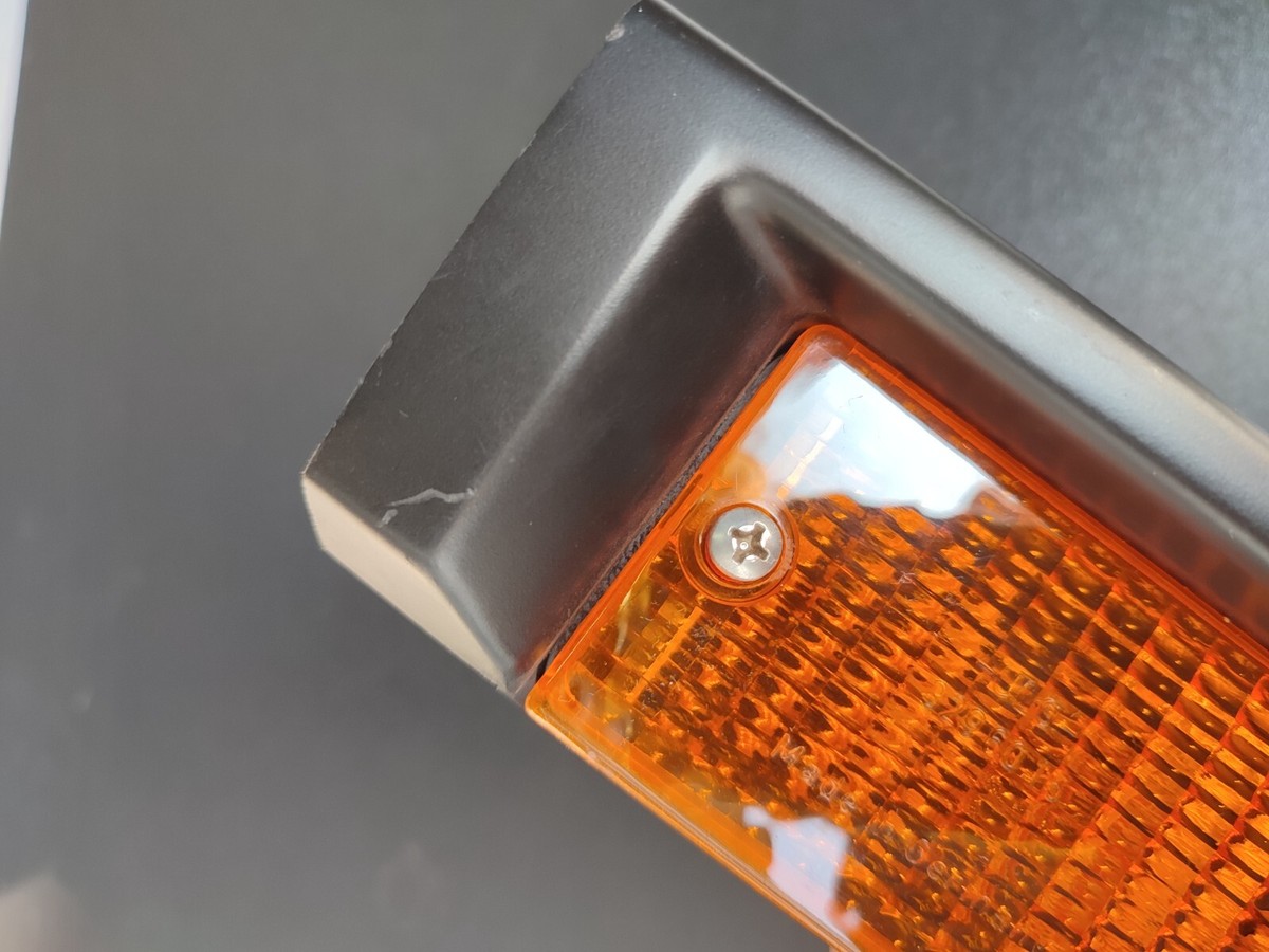 BMW E30 turn signal lights L+R !!NEW!! ULO 63131372683 63131372684 