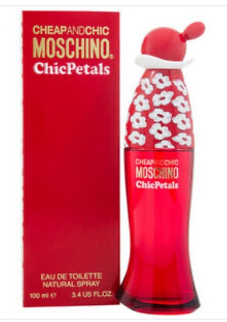 moschino chic petals eau de toilette 100ml