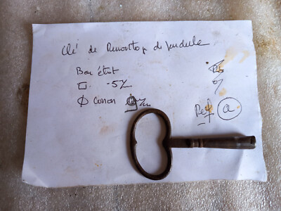 ANCIENNE CLES POUR PENDULE | Kaufen auf Ricardo
