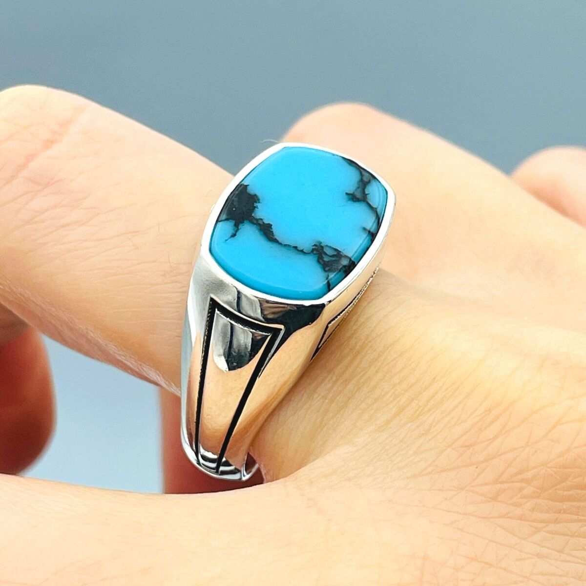 8 Turquoise Small Stones Ring 8 Turquoise Small Stones Ring