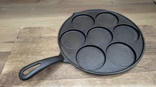 Griswold #32 Æbleskiver Skillet#962,SITS FLAT,Danish Pancake, RESTORED Cast Iron