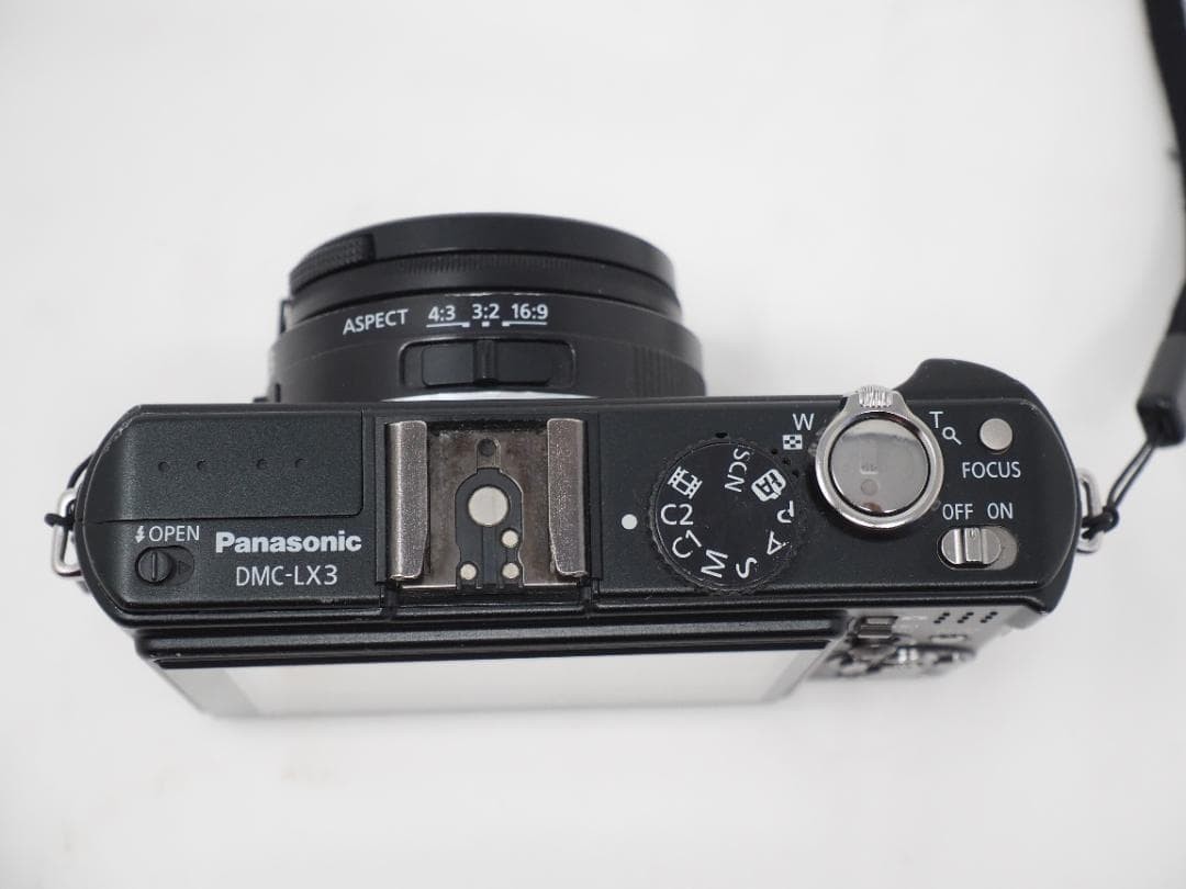 Panasonic Lumix DMC-LX3 Black Leica Lens Near Mint Digital Lens