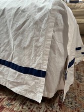 Pottery Barn Morgan Organic Percale Bed Skirt QUEEN 14" Twilight Blue Banded EUC