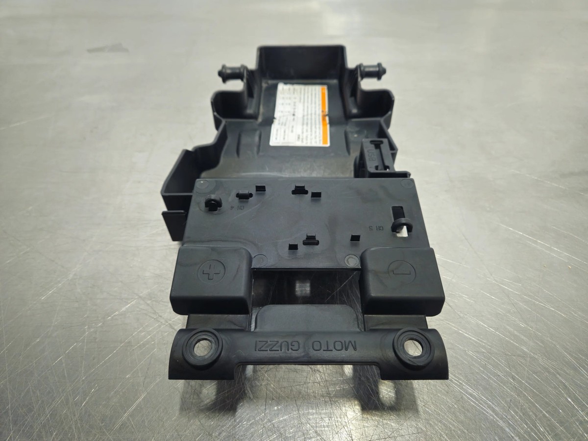 EB1321 2022 22 MOTO GUZZI V85 TT GLOVE BOX COMPARTMENT | eBay