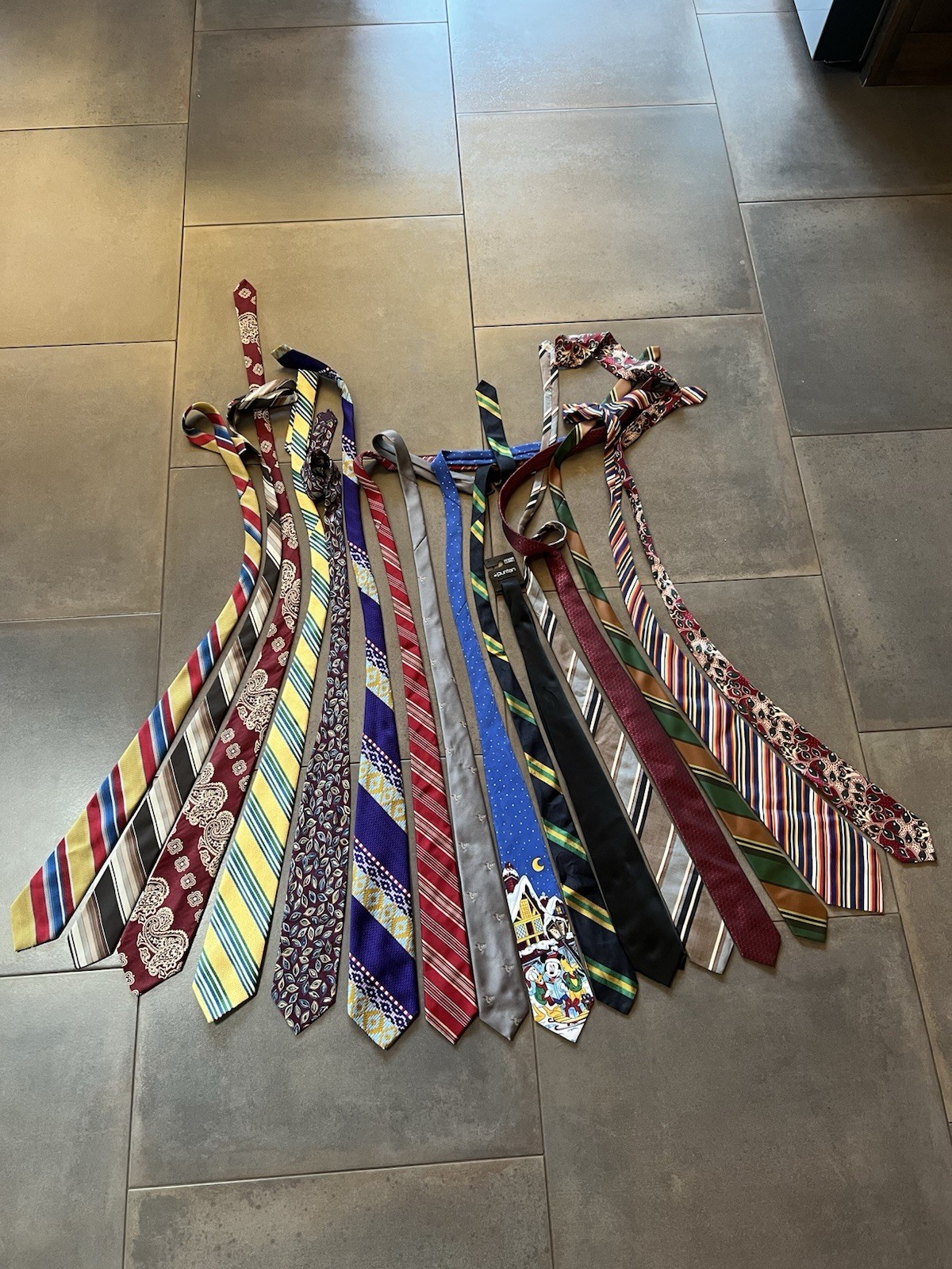 Vintage Bundle Men's Assorted Patterned Necktie C… - image 1