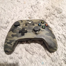 PowerA Camo Wired Controller Green Gamepad 1508490-03 For Xbox One Very Good 6E