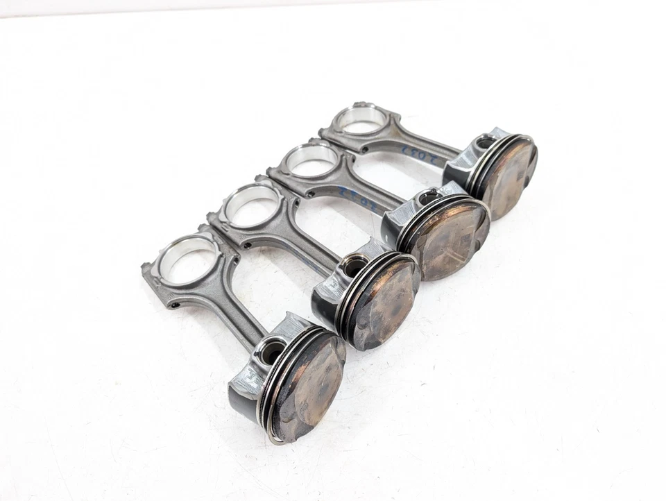 VOLVO XC60 MK2 PISTON & CON ROD SINGLE X1 2.0 B5 MHEV B420T10 PETROL HYBRID 2024 - Image 2 of 4