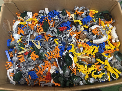 LEGO  Bionicle Technic Sammlung Teile Masken Kilo 10 KG UNBESPIELT 4