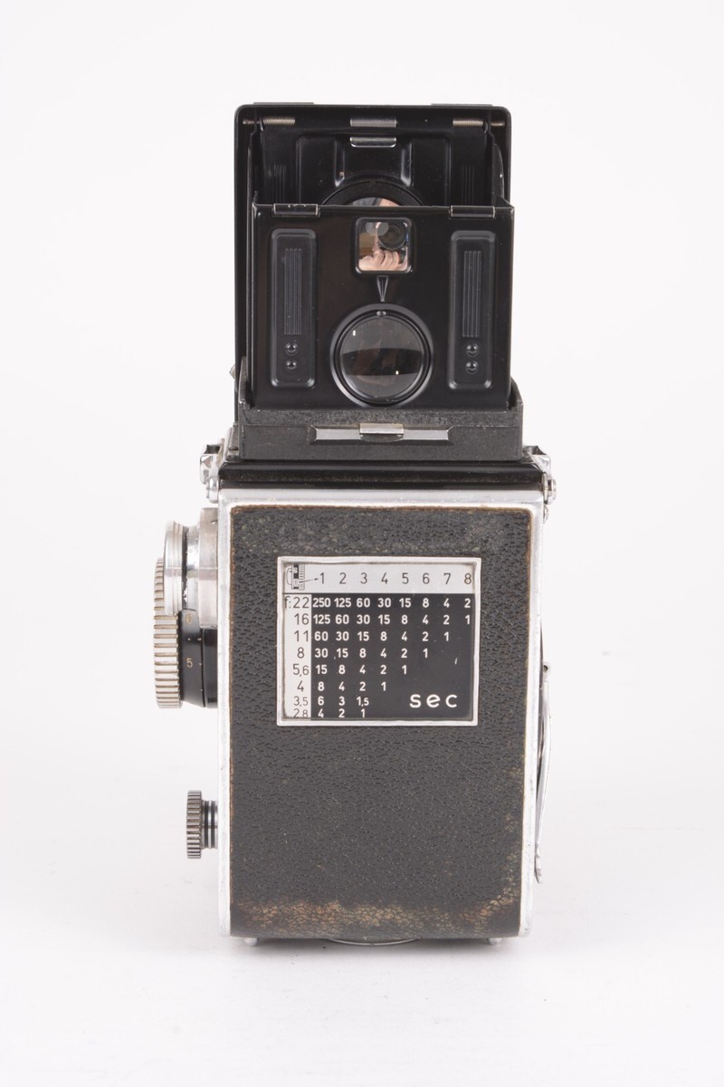 Rolleiflex 2.8E Model K7E (no meter) Film TLR w/Xenotar 80mm