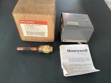 NEW OEM Honeywell L4081B1047 High Limit Circulator Aquastat Controller Free Ship