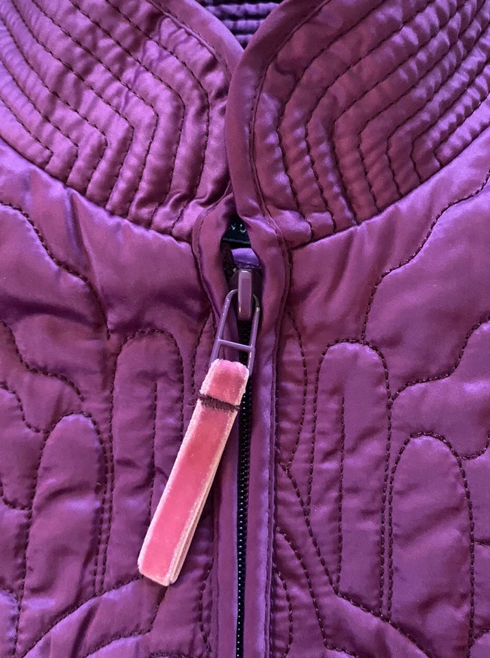 Chaqueta para mujer Ralph Lauren púrpura acolchada diseño floral cremallera frontal *talla mediana Foto 2 de 4