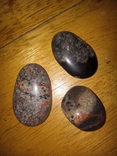 Yooperlite Unique 3 Polished Rock 3.6oz Lot Day Stones UV Florescent Sodalite