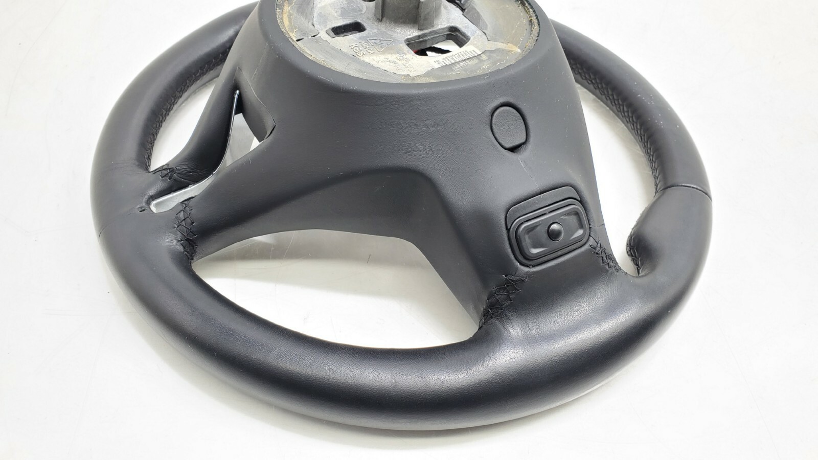 2014-2017 MASERATI GHIBLI S STEERING WHEEL OEM.