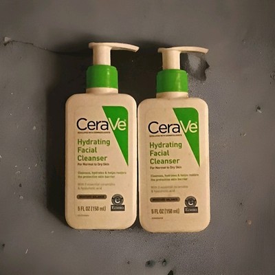CeraVe Hydrating Facial Cleanser for Normal Dry Skin 5 Fl.Oz / 150 mL - Lot of 2