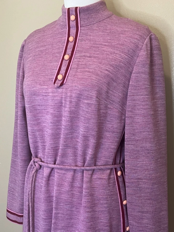 Vintage 60s/70s Leslie Fay Dress Knitted Buttons Long Sleeve Belted High Neck  - Image 2 of 4