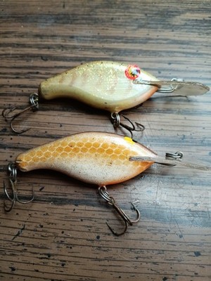 LOT 2  balsa FLAT CRANKBAITS  Square Lips Unknown Brand 