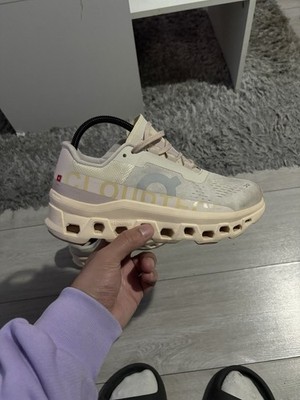 On Running Cloudmonster Moon/Fawn Damen Laufschuhe UK 7,5 / EU 41
