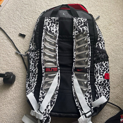 Nike Elite Backpack Black/White/Red Padded 15'' Laptop 32L