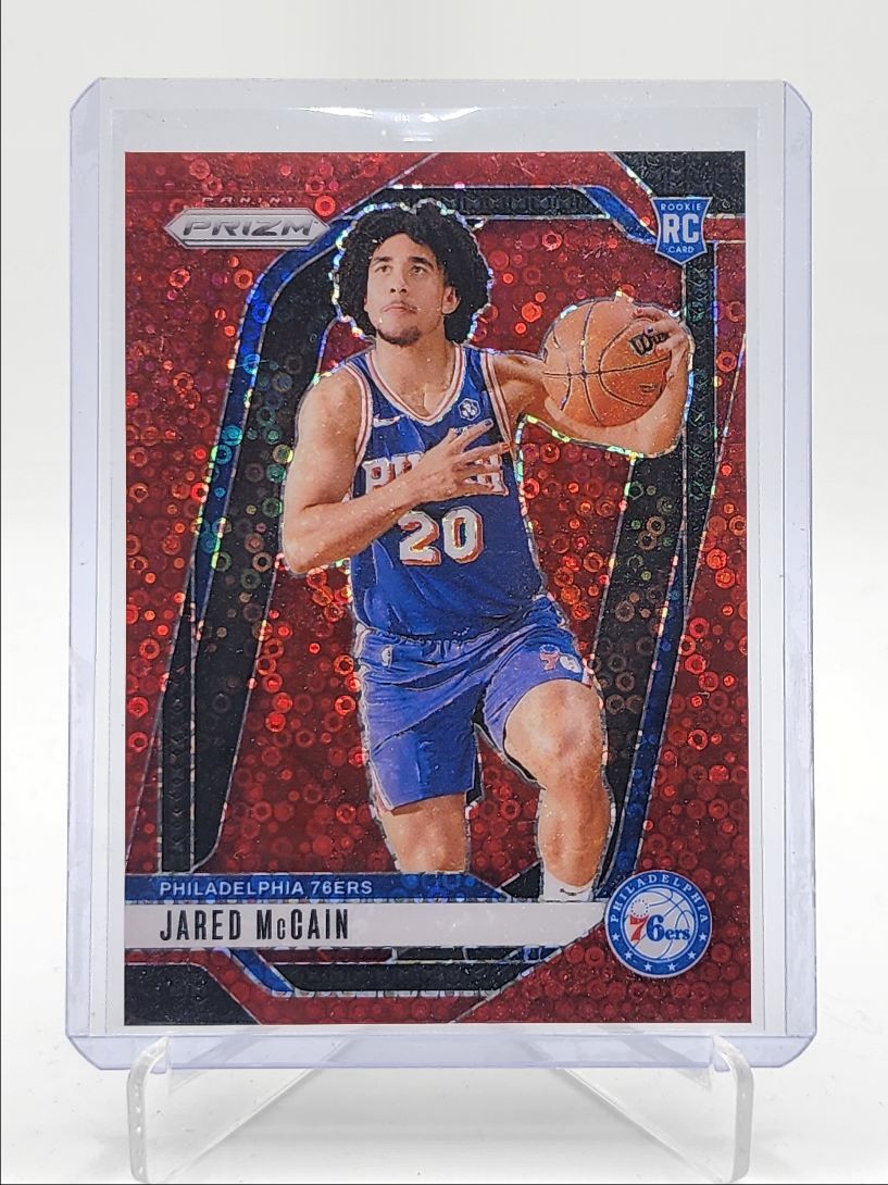 JARED MCCAIN 2024-25 PANINI PRIZM ROOKIE RED DISCO 76ERS #222 RC /100 Q4178