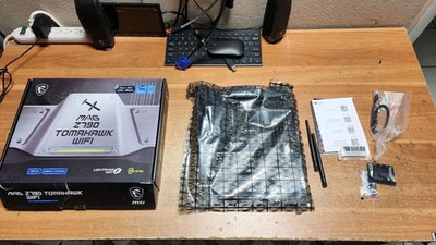 MSI MAG Z790 Tomahawk WiFi LGA 1700 DDR5 ATX Gaming Motherboard - PERFECT COND.