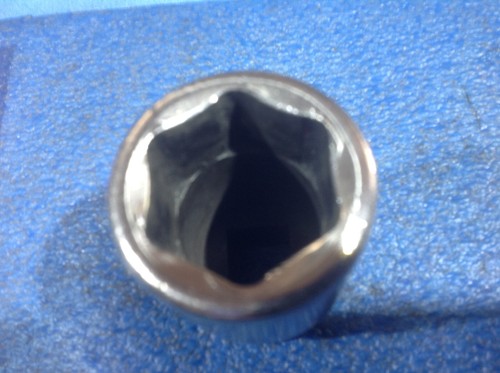 snap on 1 5/16"- 3/4" drive impact socket - Picture 4 of 4