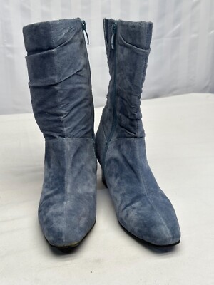 Beacon Relaxed Women's Size 6M BLUE Soft Suede Heel Boots