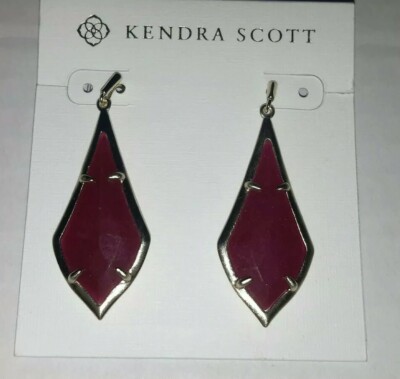 Kendra Scott Carla Earrings in Gold/Berry