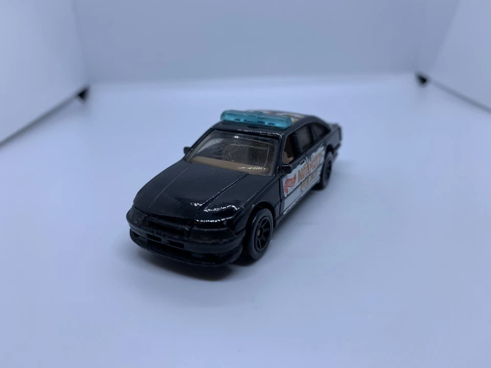 Hot Wheels - Auto City Holden Commodore Coche de Policía De Colección - 1:64 - USADO Foto 3 de 4