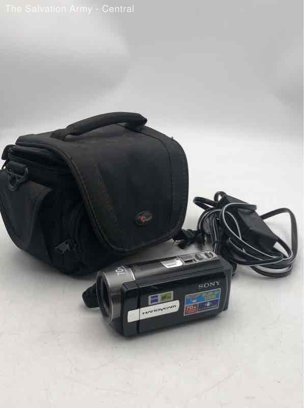 Sony Handycam Black 70x Optical Zoom Built In USB Handheld Camcorder