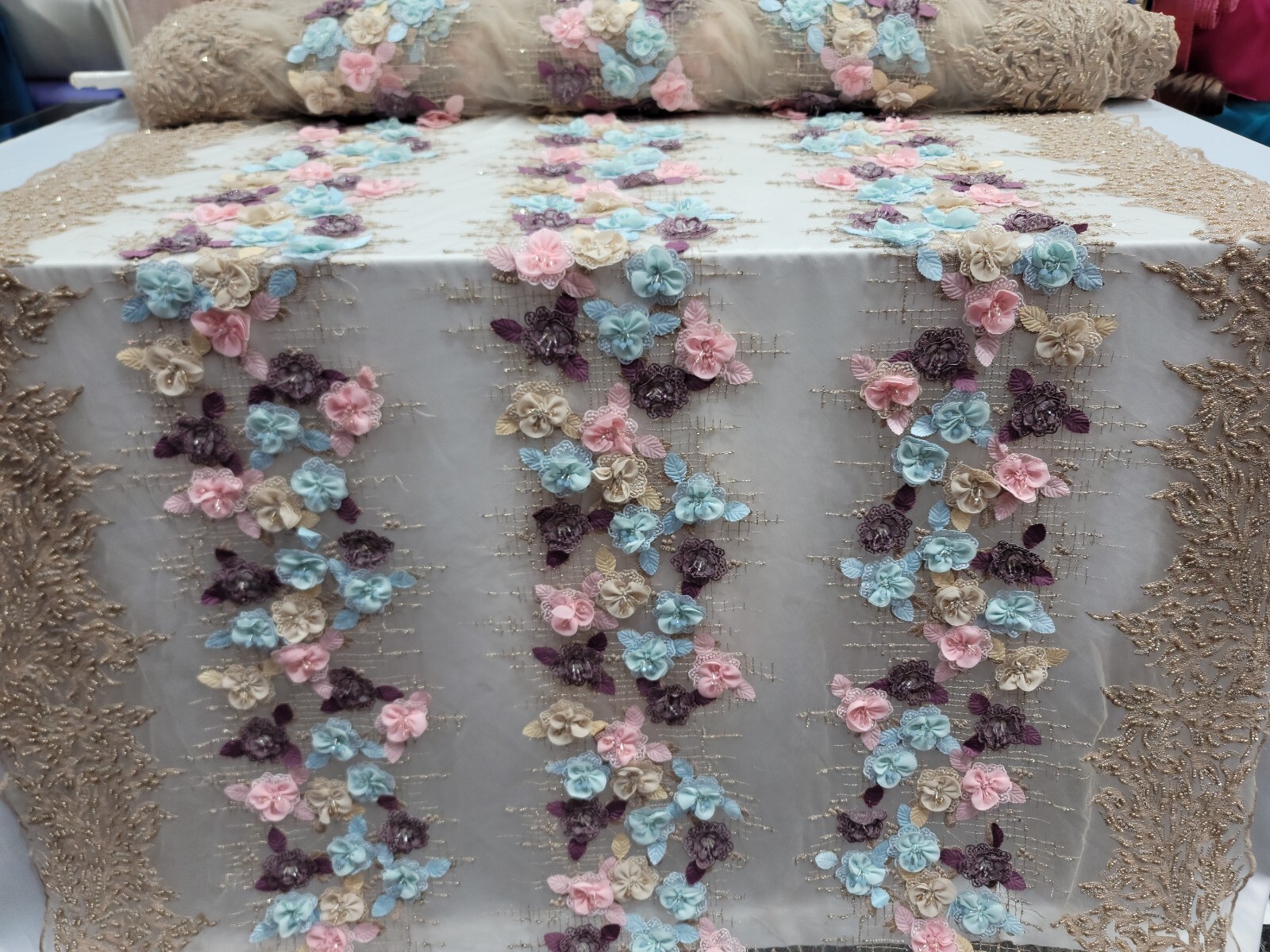 Floral On Mesh Prom Quincea&ntilde;era