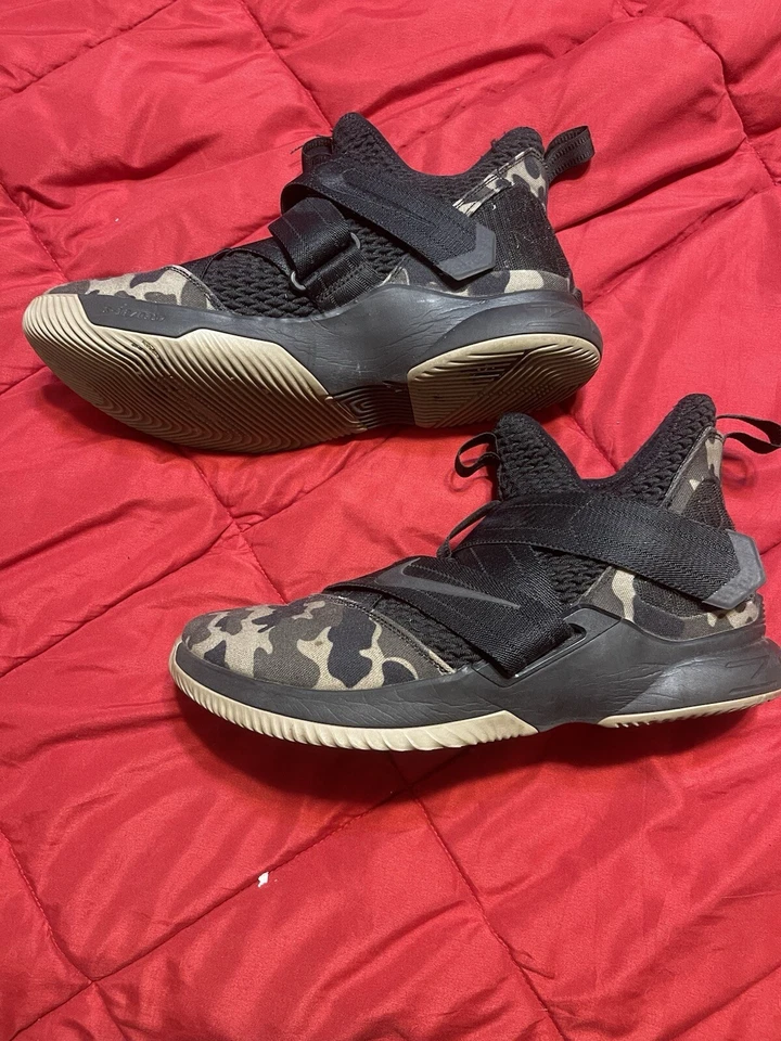 Nike LeBron Soldier 12 'Zero Dark Thirty' - Image 3 of 4