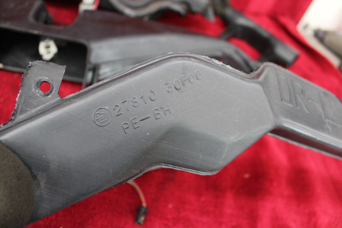 90-92 Nissan 300ZX Z32 dash ducting vent tubes various parts OEM