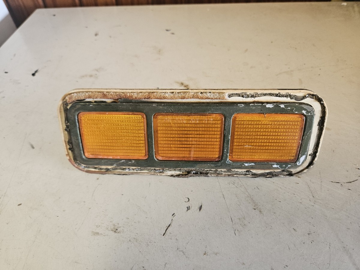 1971 Plymouth Roadrunner Satellite GTX Original Side Marker Light