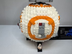 LEGO Star Wars: The Last Jedi BB-8 (75187) Retired 99% Complete w/ Display Stand