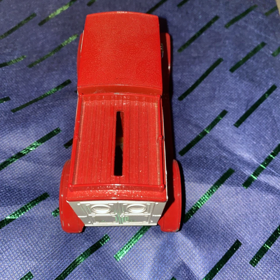 Ertl Purina Mills 1913 Modelo T Van Bank de colección  Foto 3 de 4