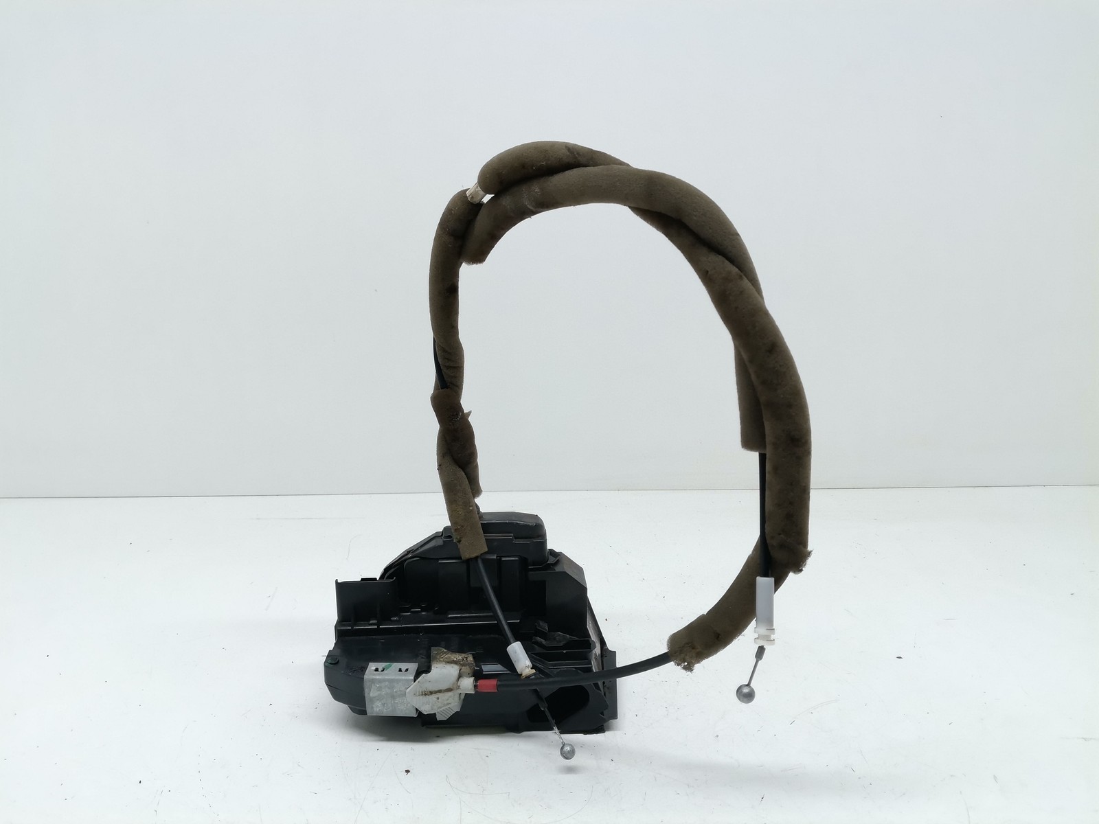 SERRATURA POSTERIORE SINISTRA PER NISSAN Qashqai Serie 825014EA2A (14>)