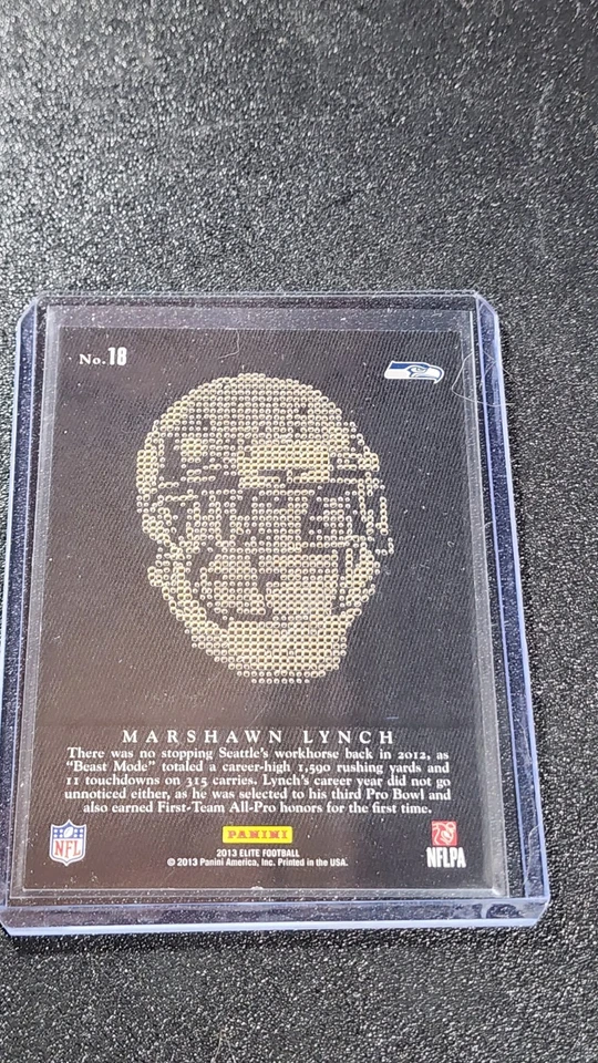 2013 Panini Elite - Portraits Marshawn Lynch #18 Silver - Image 2 of 2