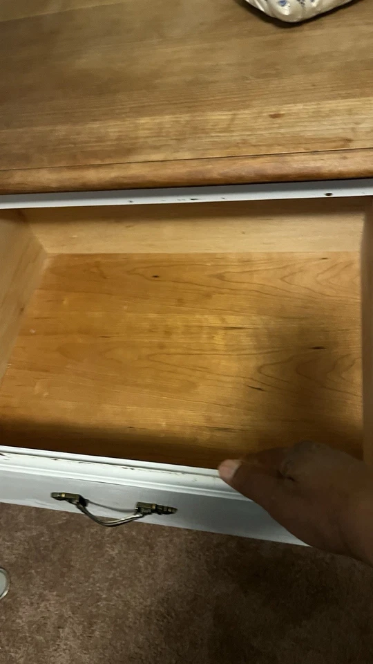 Buffet antiguo Thomasville Foto 2 de 4