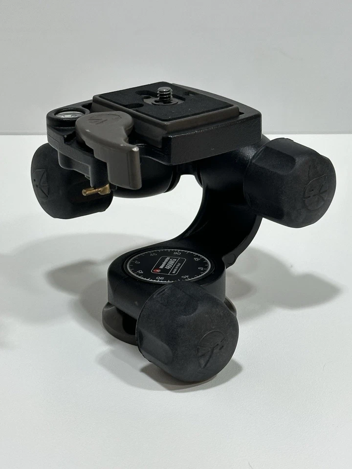 Manfrotto 460 MG Testa in Magnesio Tre Movimenti per Treppiede - Immagine 3 di 4