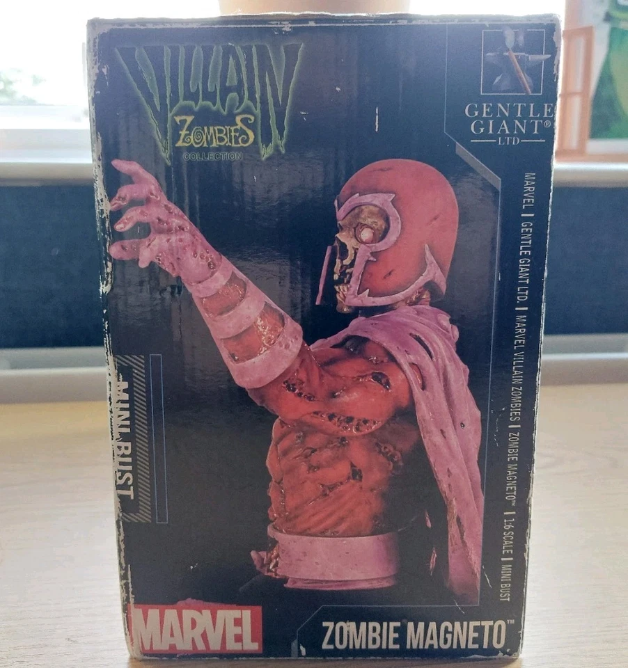 MARVEL Zombies X-Men Magneto Mini Bust Gentle Giant #1353 / 1500. - Image 2 of 4