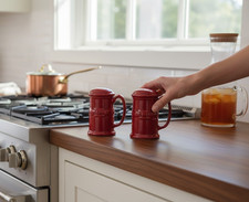Longaberger Paprika Stovetop Salt and Pepper Set &ndash; Pottery - Woven Traditions 5"