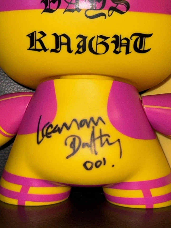 SIGNED 001/1000 Kidrobot Dunny 8 inch Keanan Duffy Hard Days Knight 2006 - Image 4 of 4
