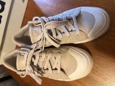 adidas Bravada 2.0 Platform Women s Canvas Low Top Sneakers Beige/White size 8.5