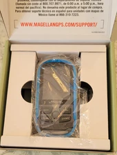 New Magellan Explorist 110 Handheld GPS Navigation Unit Hiking Camping Geocache