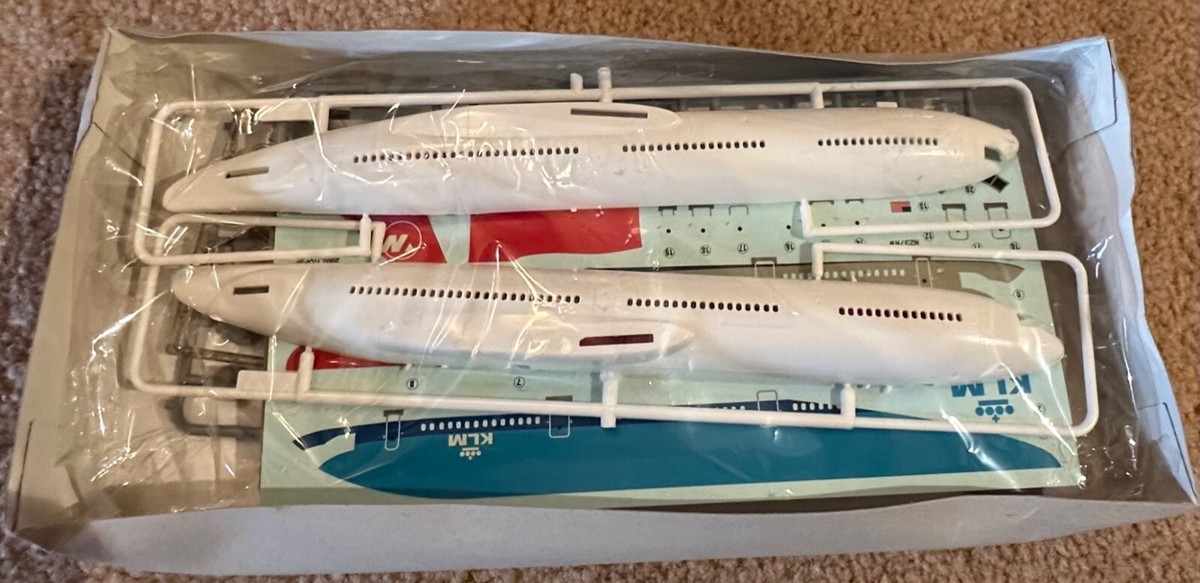 Hasegawa McDonnell Douglas DC-10-30 1-200 NWA-KLM Alliance Hasegawa McDonnell Douglas DC-10-30 1-200 NWA-KLM Alliance