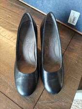 Aerosoles Black pumps perfect for any occasion