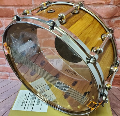 Pearl StaveCraft 14x6.5 Makha Hand-Rubbed Natural Finish Stave Snare Drum Dealer - Picture 8 of 12