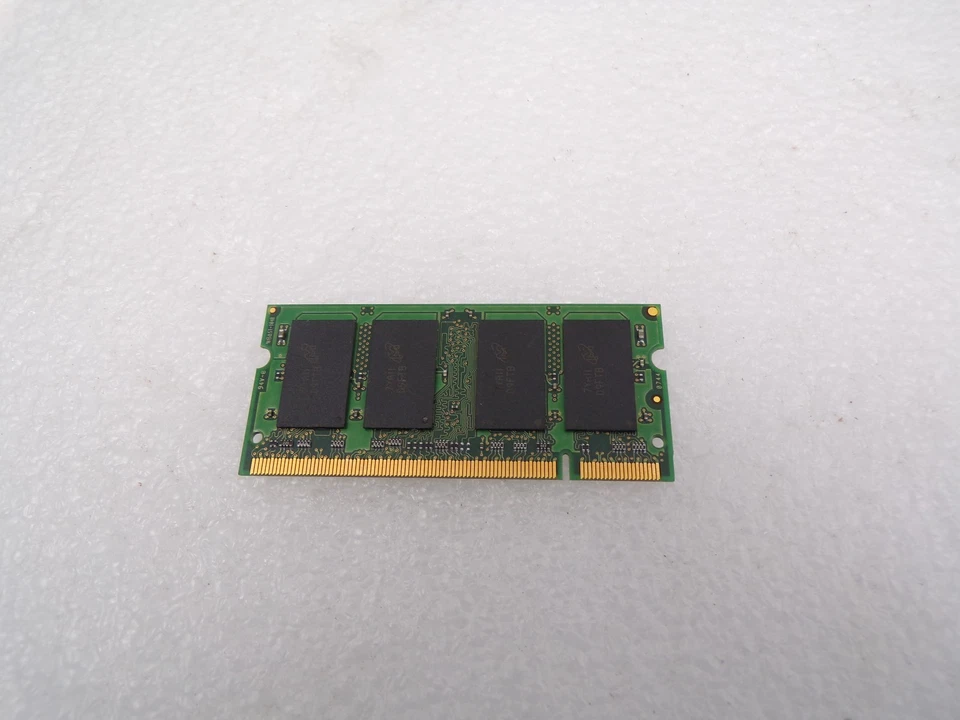Crucial CT12864AC667 Memory Module - 1GB - SO DIMM 200-pin - DDR II 128MX64 Used - Image 3 of 4