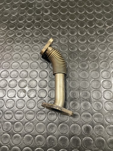 Audi A6 C4 2.5 TDI/AEL/AAT Rohr Leitung für AGR Ventil Abgasrueckfuehrungsventil