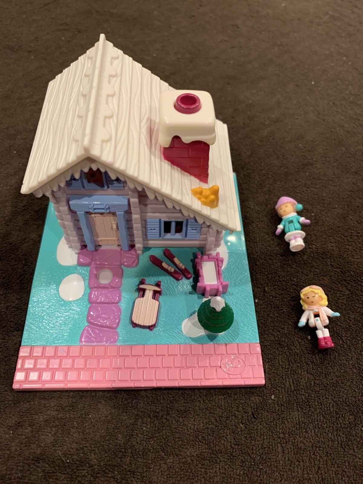 polly pocket ski chalet